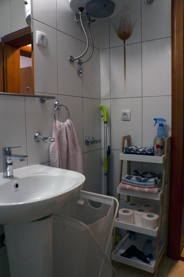 Boulevard Studio Apartment Novi Sad Luaran gambar