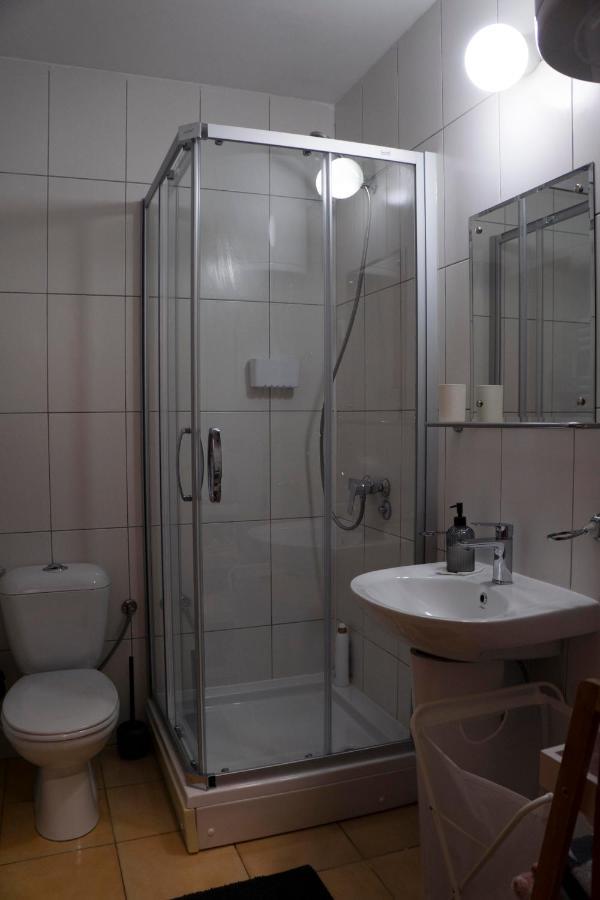 Boulevard Studio Apartment Novi Sad Luaran gambar